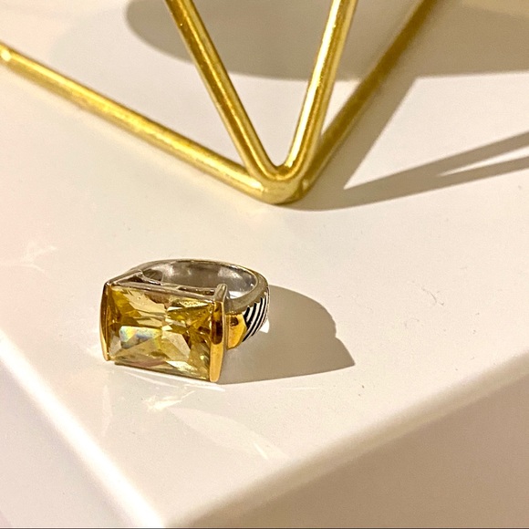 Faux Canary Ring - Picture 4 of 5